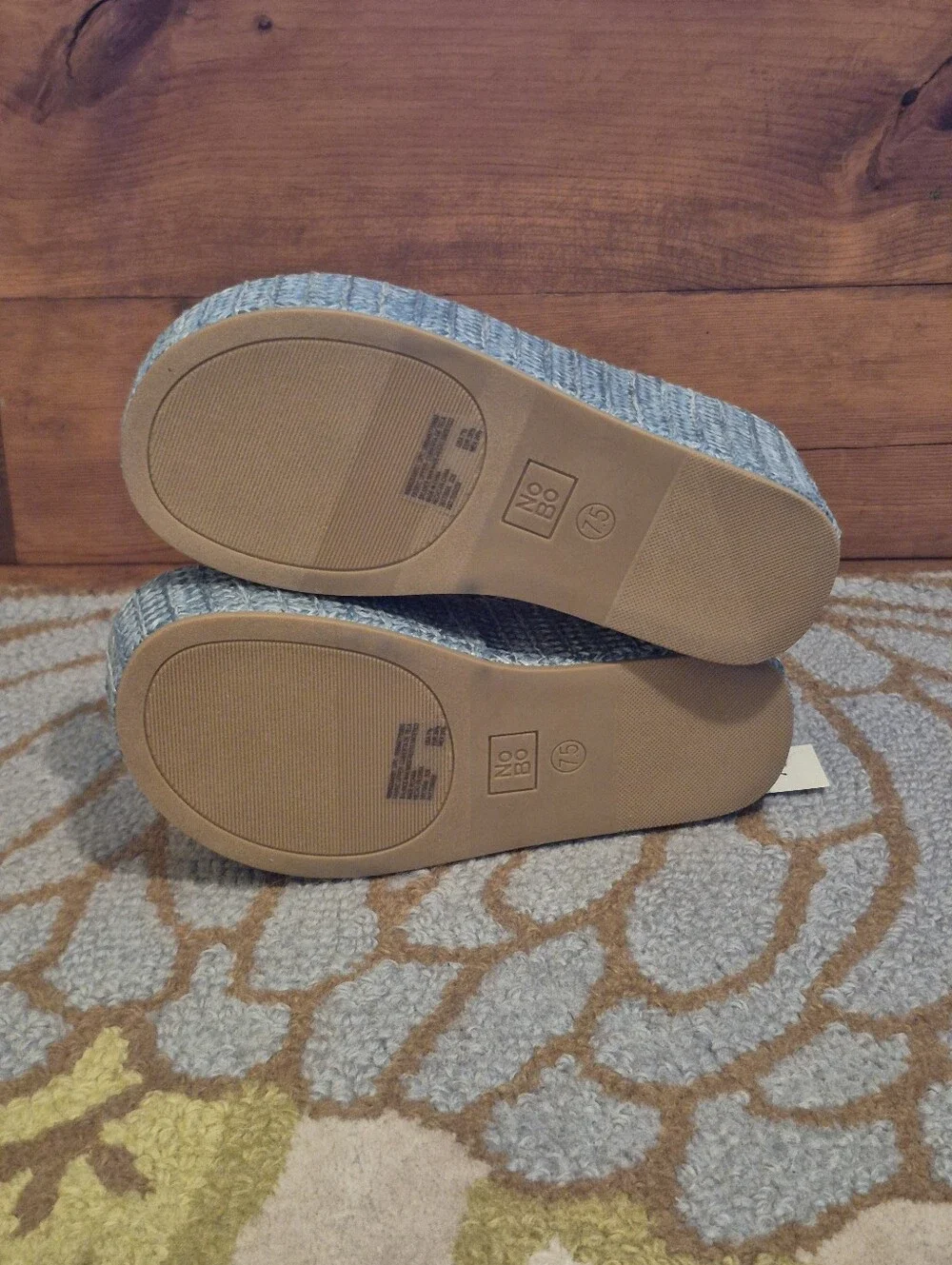 No Boundaries platform wedge